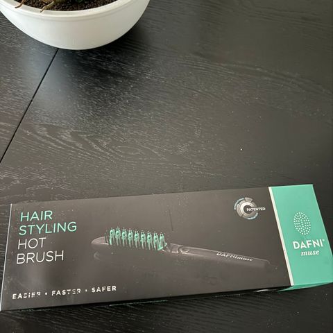 Dafni Muse Hair styling hot brush