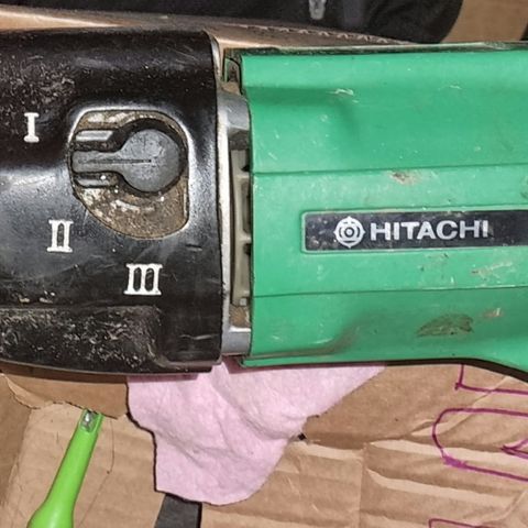 Hitachi bajonettsag