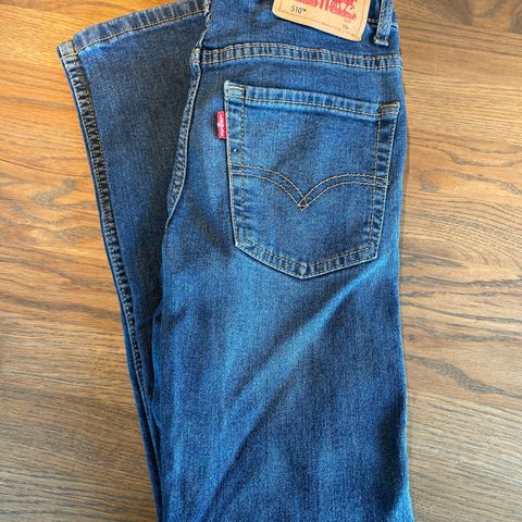 Levis 510 skinny str 10