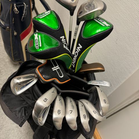 Komplett golfsett - Mizuno jern og Nickent og Callaway woods + Callaway bag