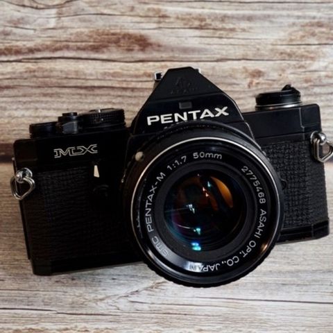 Pentax MX, svart