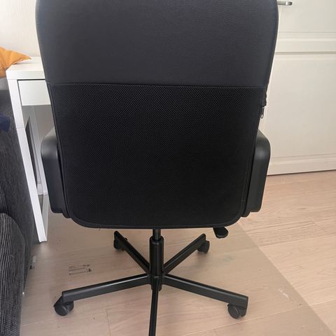 Working chair (Renberget arbeidsstol from ikea)