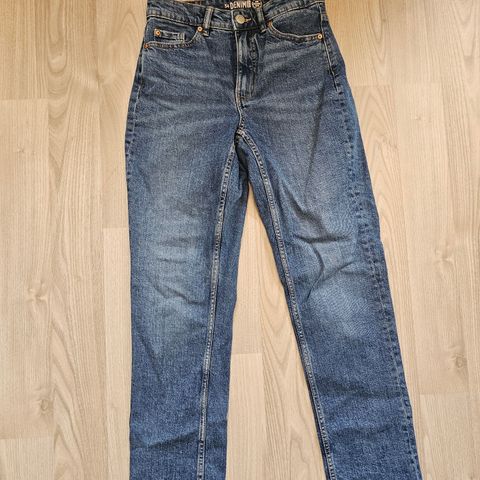 Jeans str 34