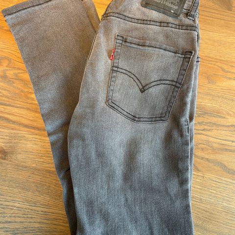 Levis 510 skinny str 10