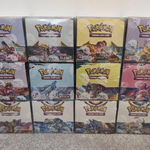 Har du noen av disse ? Pokemon booster boks