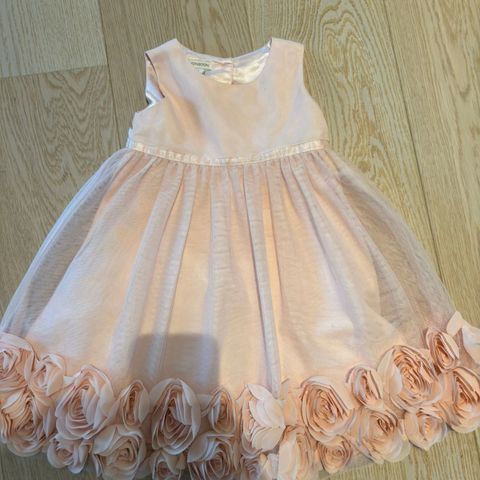Nydelig brudepikekjole / kjole til jente 1-1,5 år