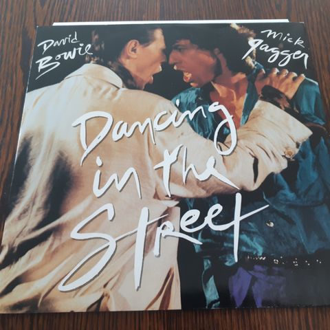 David Bowie & Mick Jagger. Dancing in the street. MAXI single