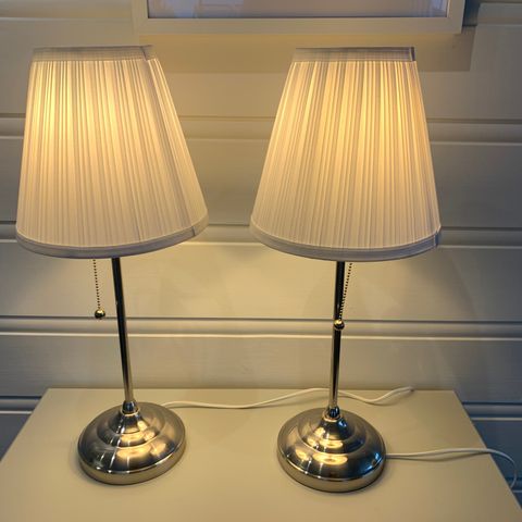 2 Ikea Årstid bordlamper