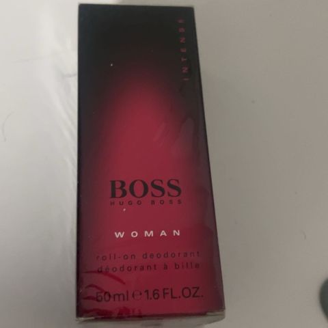 Hugo Boss Intense Woman  Deodorant Roll-on