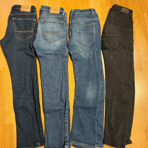 Jeanspakke 4 stk passer ca 12 år (Abercrombie x 2)