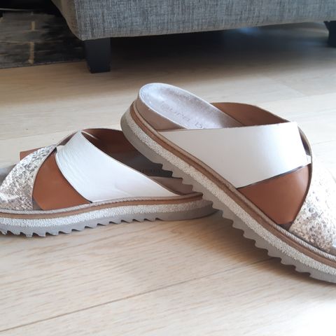 Sandaler/sommersko Laura Bellariva str 39