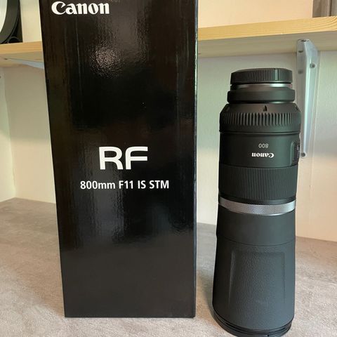 Canon RF 800 /f11