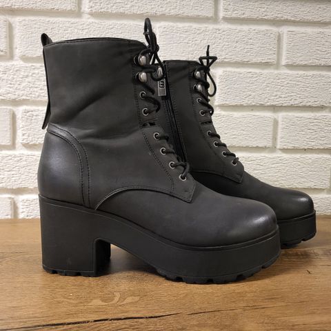 Høyhelte boots str 40