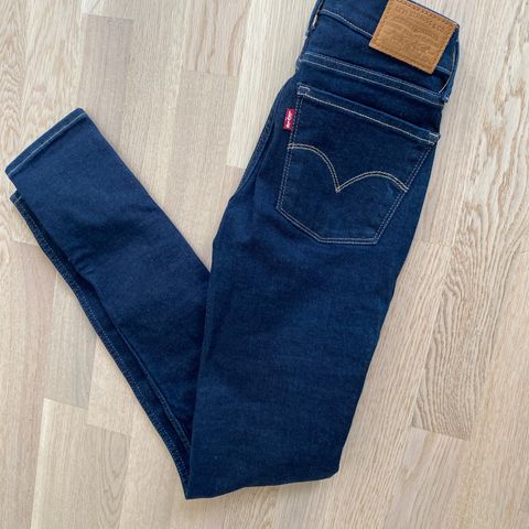 Levi’s 710 super skinny, ubrukt. Str 26