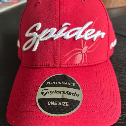 TaylorMade Spider Limited Edition cap rød