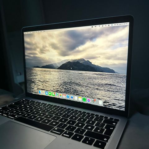 MacBook Air, Retina, 13-tommer, 2019