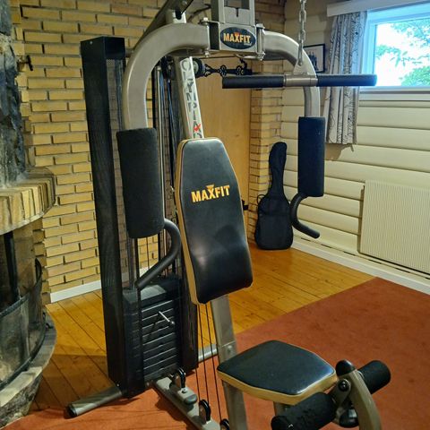 Multi-gym treningsapparat