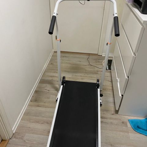 Lite brukt treadmill,mechanical ( not electronic)
