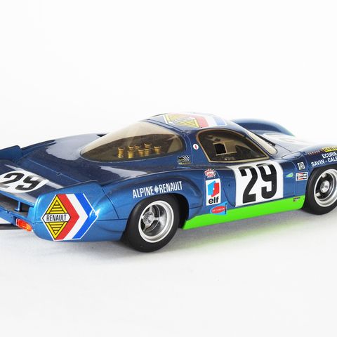 1:18 Alpine A220