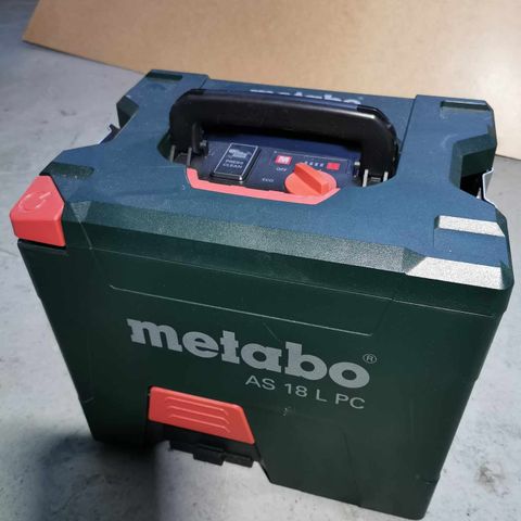 Ubrukt Metabo støvsuger, uten batteri og lader