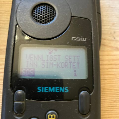 Eldre mobiltelefon fra 1990-tallet! Siemens S6!