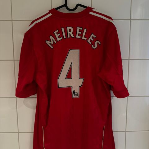Liverpool 2010-12 med Meireles - strls L