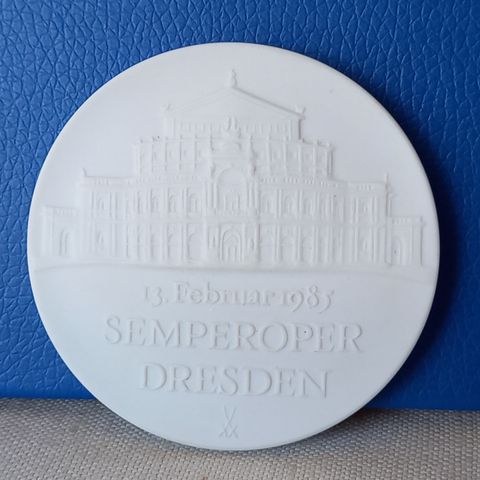 Meissen.Porselensmedalje.