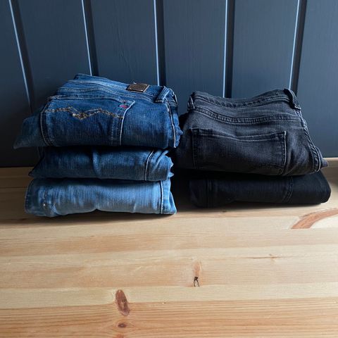 5 stk jeans til salgs