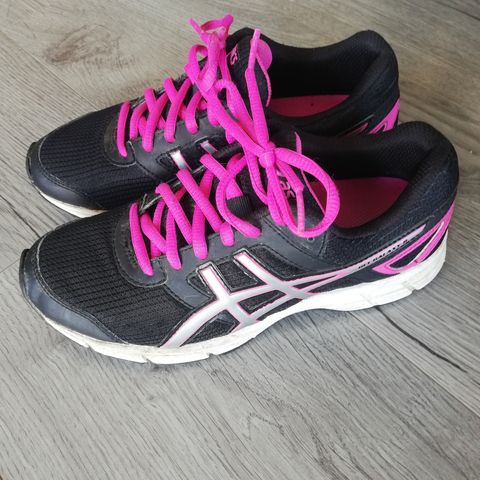 Asics joggesko str 35