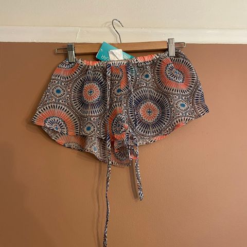 Ny strandshorts fra H&M (XS)