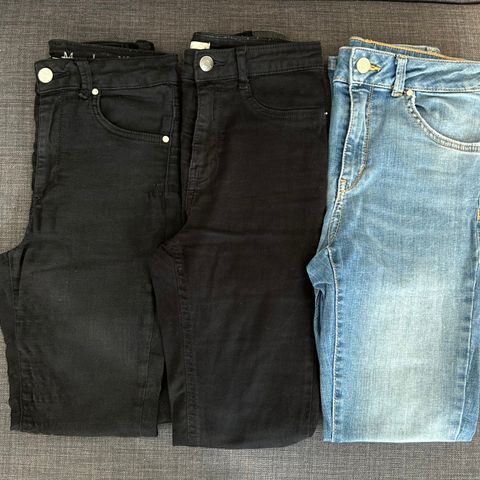 Selger jeans/bukser billig i pakker