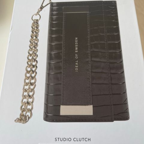 Ideal of sweden studio clutch iphone 12/12 pro