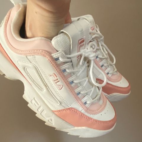 FILA 38