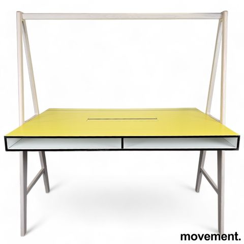 Konferansebord / barbord / møtebord i ask / gul fra SA Möbler, 187cm bredde, bru