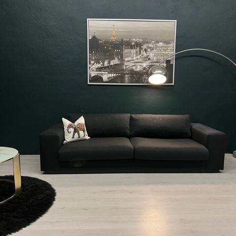 GRATIS LEVERING - KUPP! Nyrenset Sepia 3 seter design sofa fra Bolia