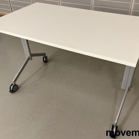12 stk Kinnarps Foldex sammenleggbare møtebord / klappbord i hvitt / grått, med 