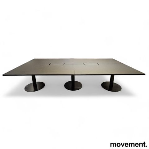 Møtebord / konferansebord / kursbord i sort / sort, 310x157cm, pent brukt