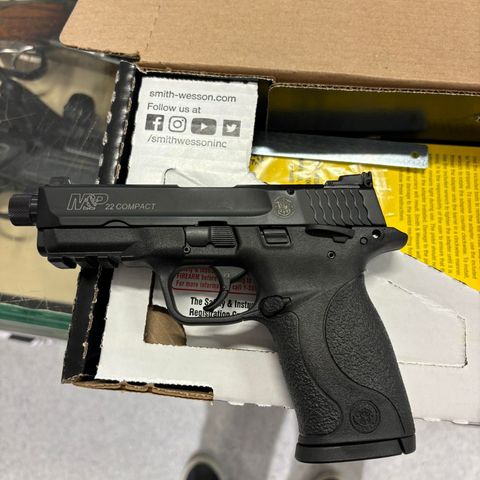 Smith & Wesson M&P22 Compact 1/2"x28