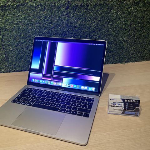 MacBook Pro 13" (2018) i5/8GB/256GB L58