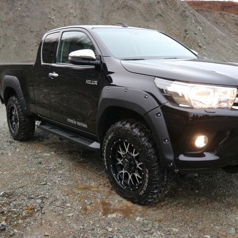 TILBUD! Kufanger 70mm Svart Toyota Hilux 2016-2020