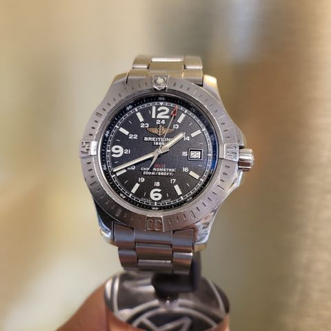 Breitling Colt 43