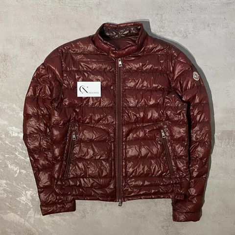 Moncler Acorus Jakke (strl 2)