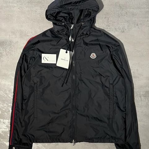 Moncler Hattab Windbreaker Jakke (Strl 4 & 5)