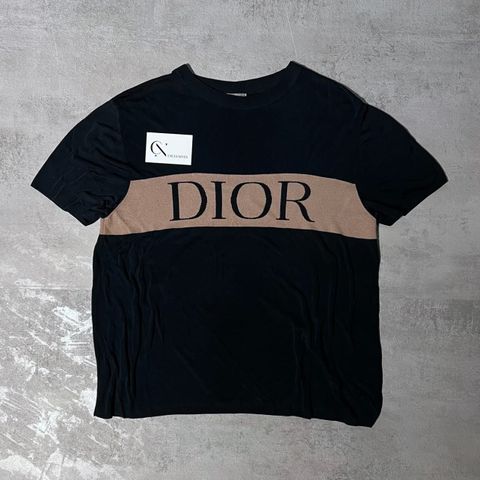 Dior Cashmere T-Skjorte (nypris 11.000,-)