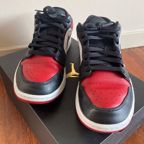 Jordan 1 Low Bred Toe str.43