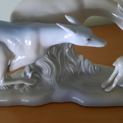 Unik Greyhound på harejakt Villamarchante, Spain Porselens figur Mynde