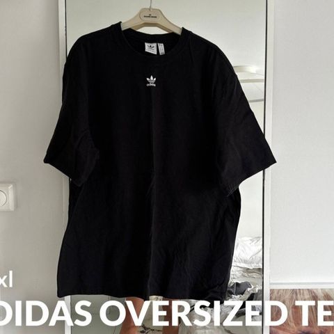 T-shirt fra Adidas