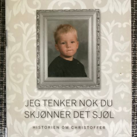 JON GANGDAL-«HISTORIEN OM CHRISTOFFER»-1 flott bok, Som Ny! H.21 cm, B.15 cm