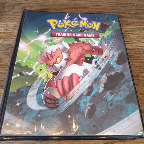 Pokemon binder 2012 Ultra Pro Keldeo/Landorus