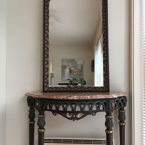 Antikk speil med bord fra Italia
